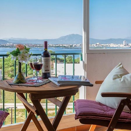Top Floor Gulf View Apartment 奧爾比亞 外观 照片